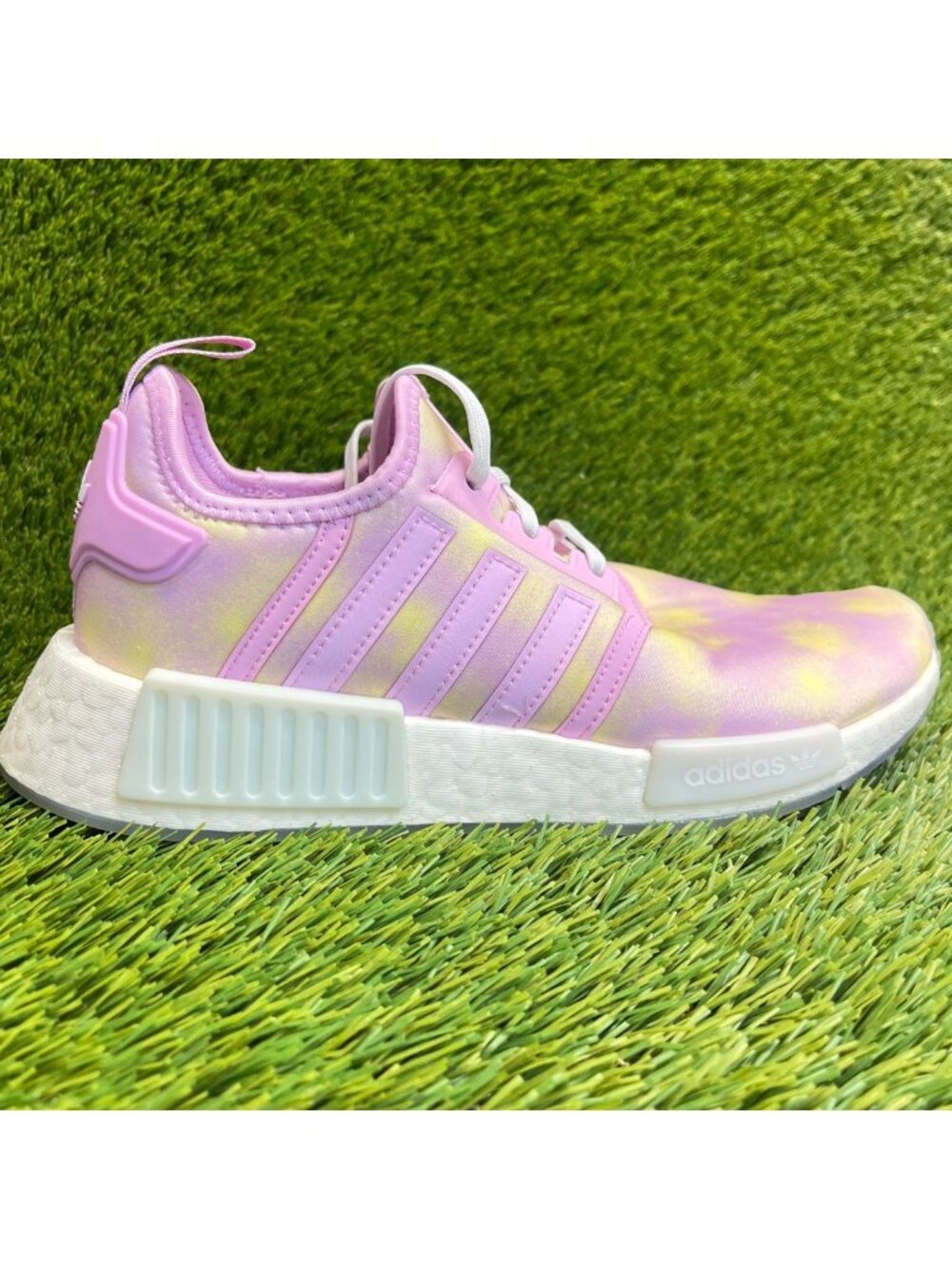 Adidas NMD_R1 Girls Size 6Y Purple White Running Athletic Walking Shoes Sneakers
